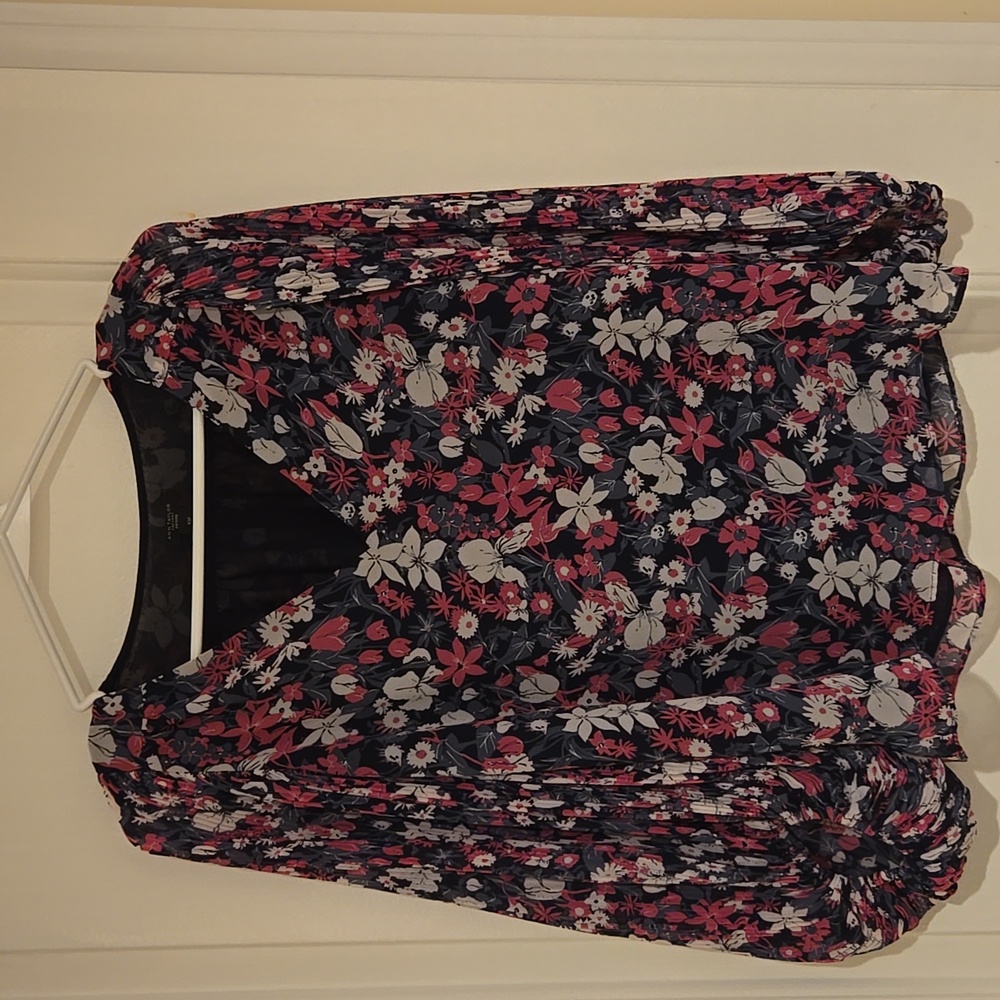 Ann Taylor Floral V-Neck Blouse - Pink, Black, and White